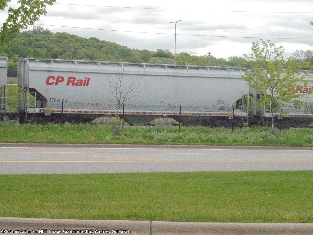 CP Rail 118443